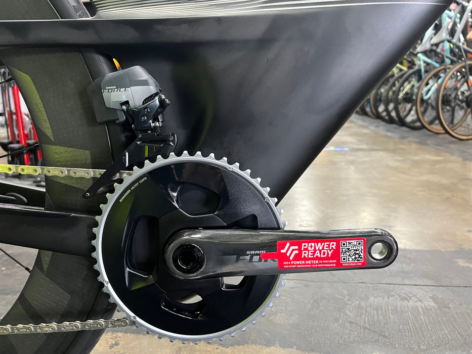 CADEX Tri Bike SRAM Force eTap AXS w/Zipp 404/808 Firecrest Wheels - Silver Rush 2024