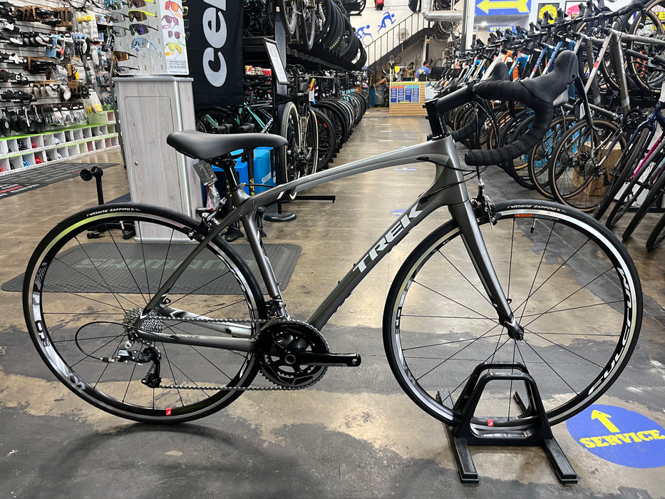 Trek Silque SL SRAM Rival 11 Speed - Gray USED