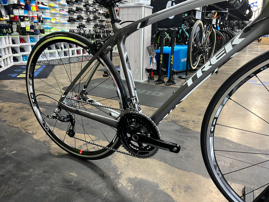 Trek Silque SL SRAM Rival 11 Speed - Gray USED