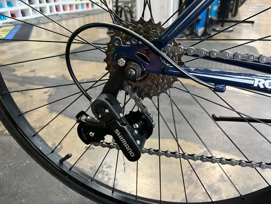 Roadmaster Adventures Hybrid Bike - Blue USED