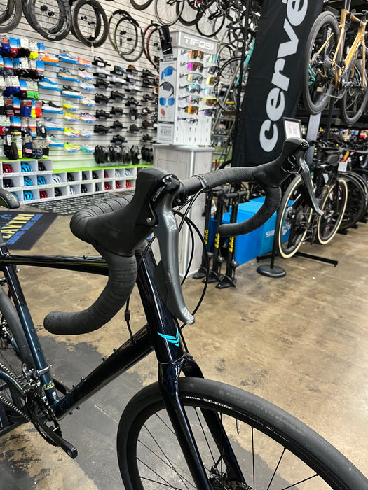 Felt Broam 60 Shimano Sora 8 Speed - Midnight Fade Blue DEMO