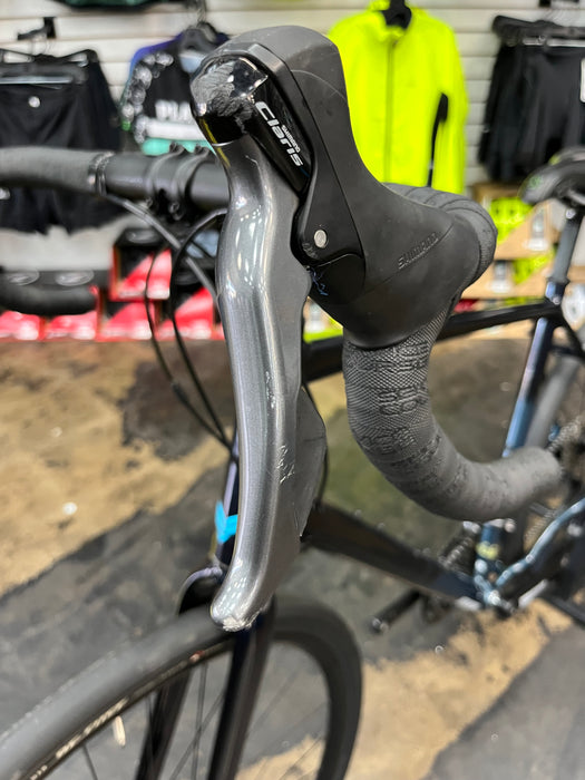 Felt Broam 60 Shimano Sora 8 Speed - Midnight Fade Blue DEMO