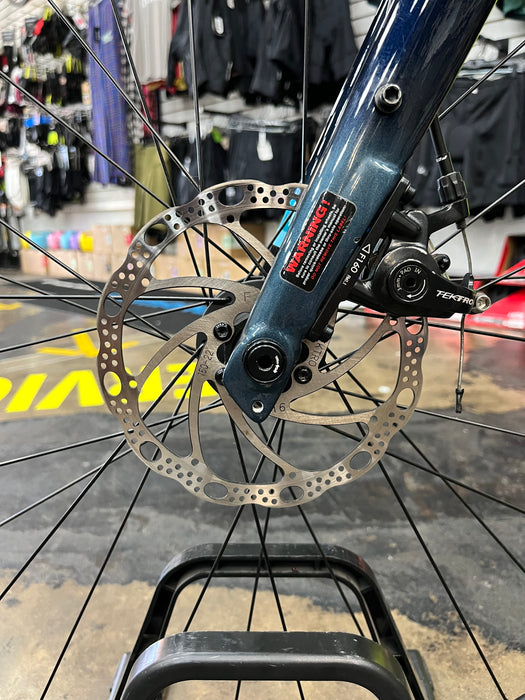 Felt Broam 60 Shimano Sora 8 Speed - Midnight Fade Blue DEMO