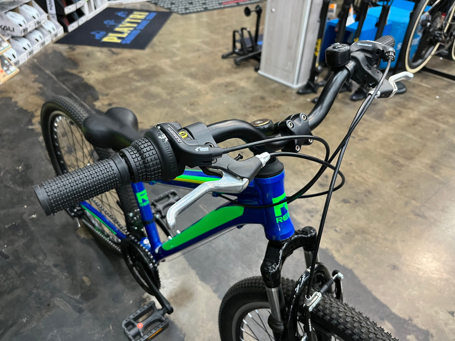 Reid Scout 24 Kid's Mountain Bike - Blue/Green DEMO