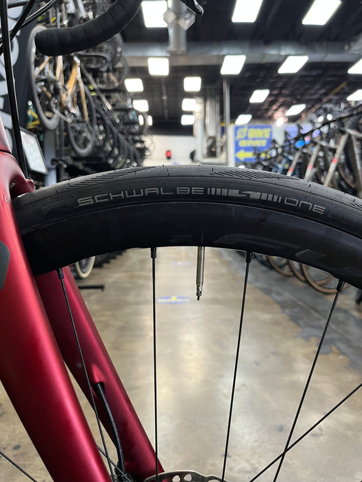 Scott Addict 30 Disc Shimano Tiagra 10 Speed - Red DEMO