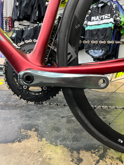 Scott Addict 30 Disc Shimano Tiagra 10 Speed - Red DEMO