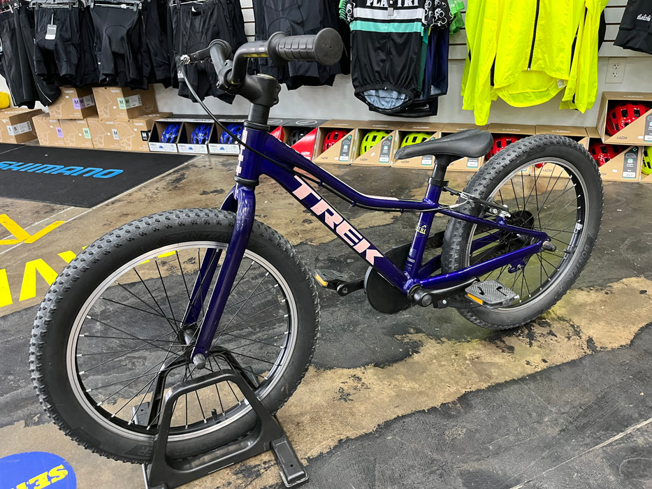 Trek Used Precaliber 20