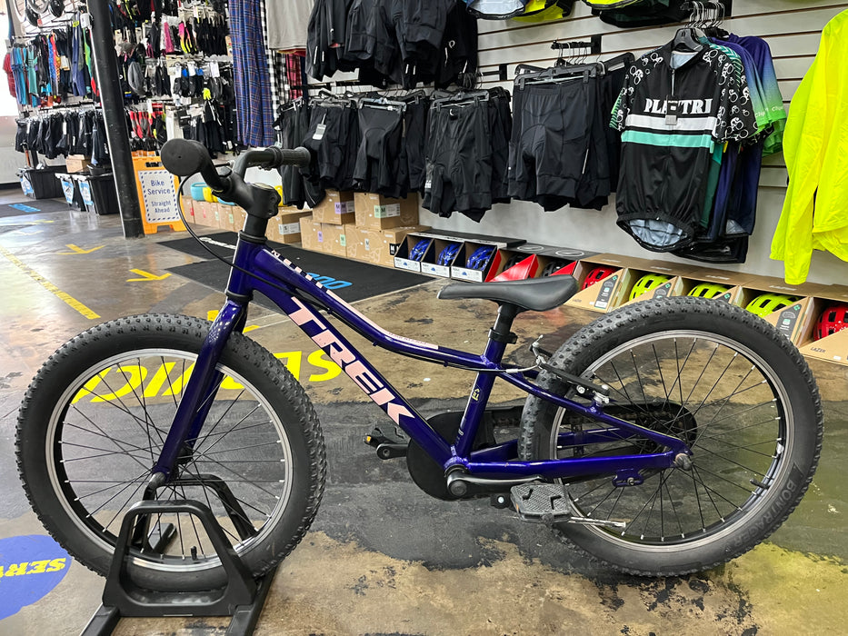 Trek Used Precaliber 20