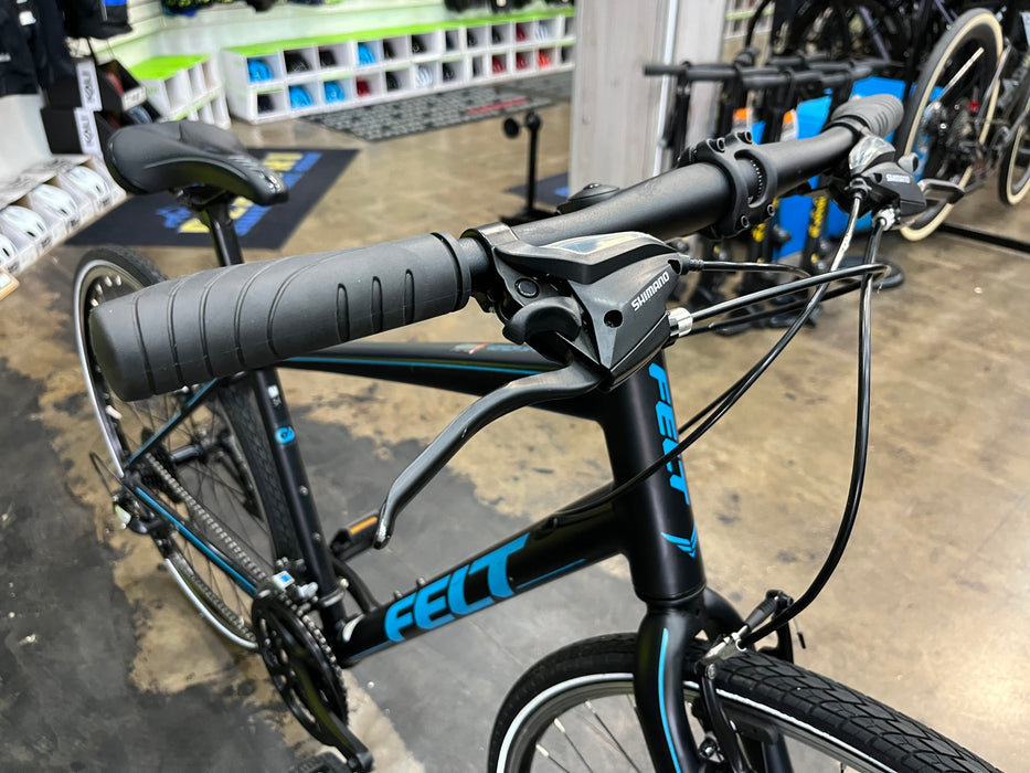 Felt Verza Speed 50 Shimano Tourney 7 Speed - Black/Blue DEMO