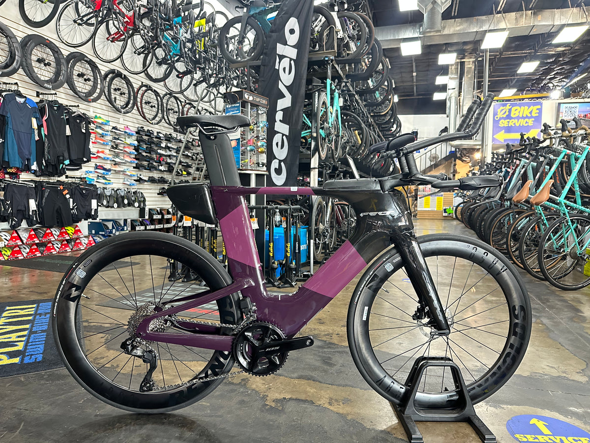 Felt IAX Advanced Shimano 105 Di2 12-Speed Reynolds AR 58/62