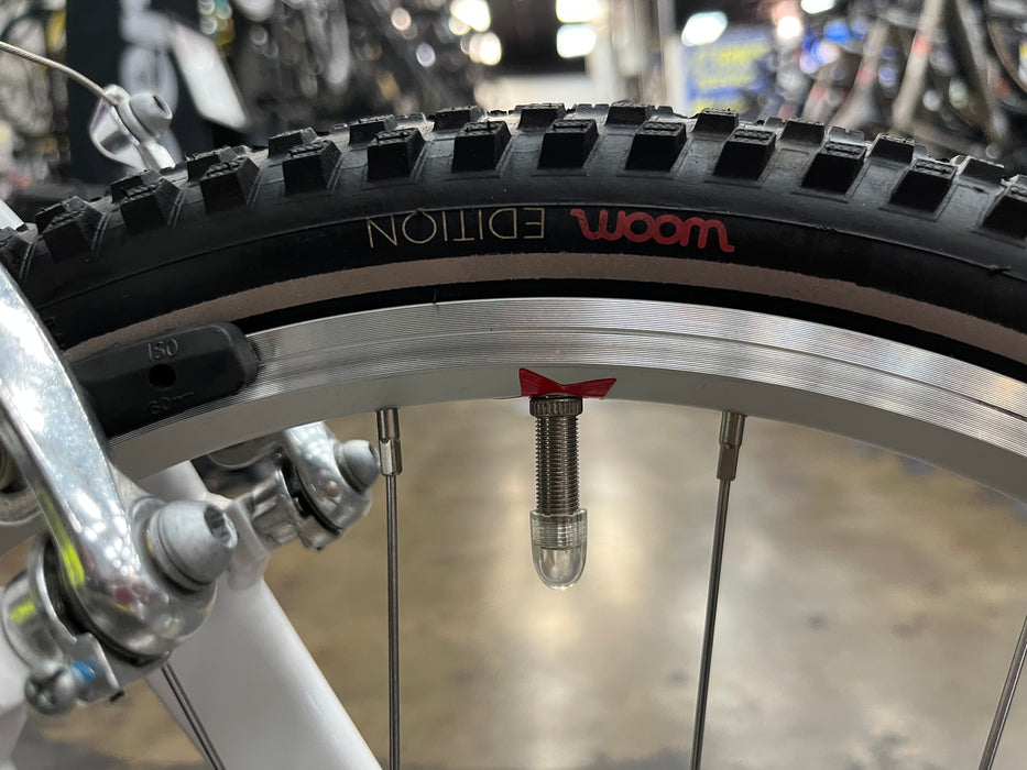 Woom Original 4 microSHIFT 20" Bike - Purple Haze DEMO