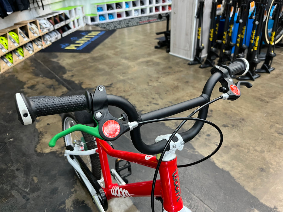 Woom Original 3 16" Bike - Woom Red DEMO