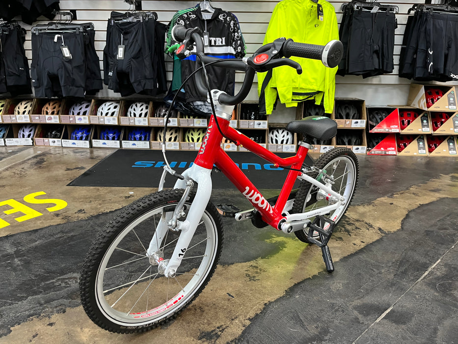 Woom Original 3 16" Bike - Woom Red DEMO