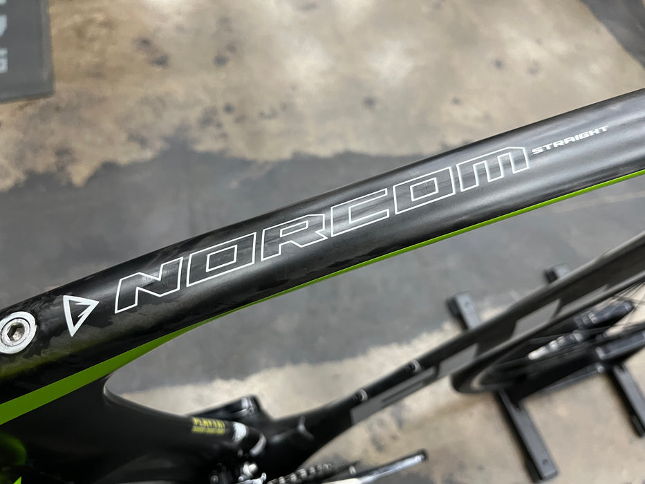 Fuji Norcom Straight 2.5 Shimano 105 11 Speed - Carbon/Green 2015 NEW