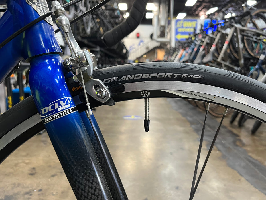 Trek 2200 Shimano Ultegra 9 Speed - Blue USED