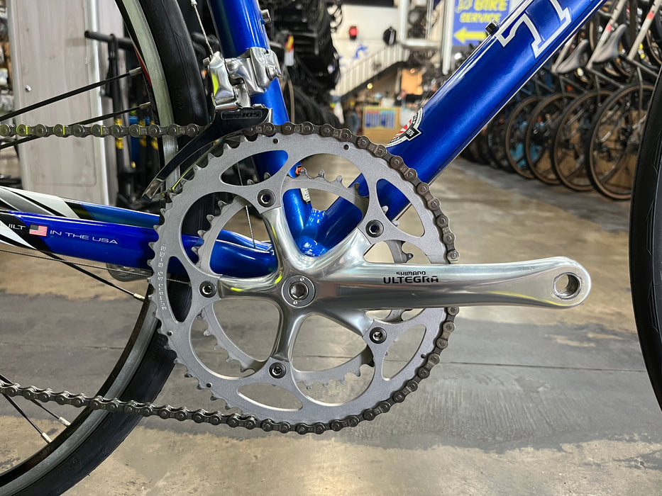 Trek 2200 Shimano Ultegra 9 Speed - Blue USED