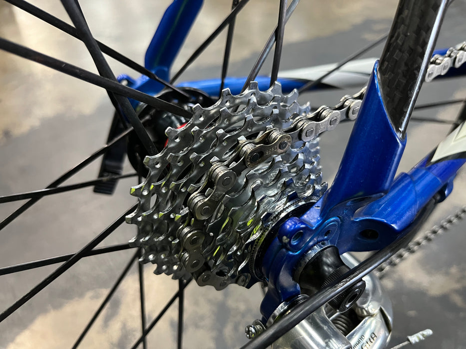 Trek 2200 Shimano Ultegra 9 Speed - Blue USED