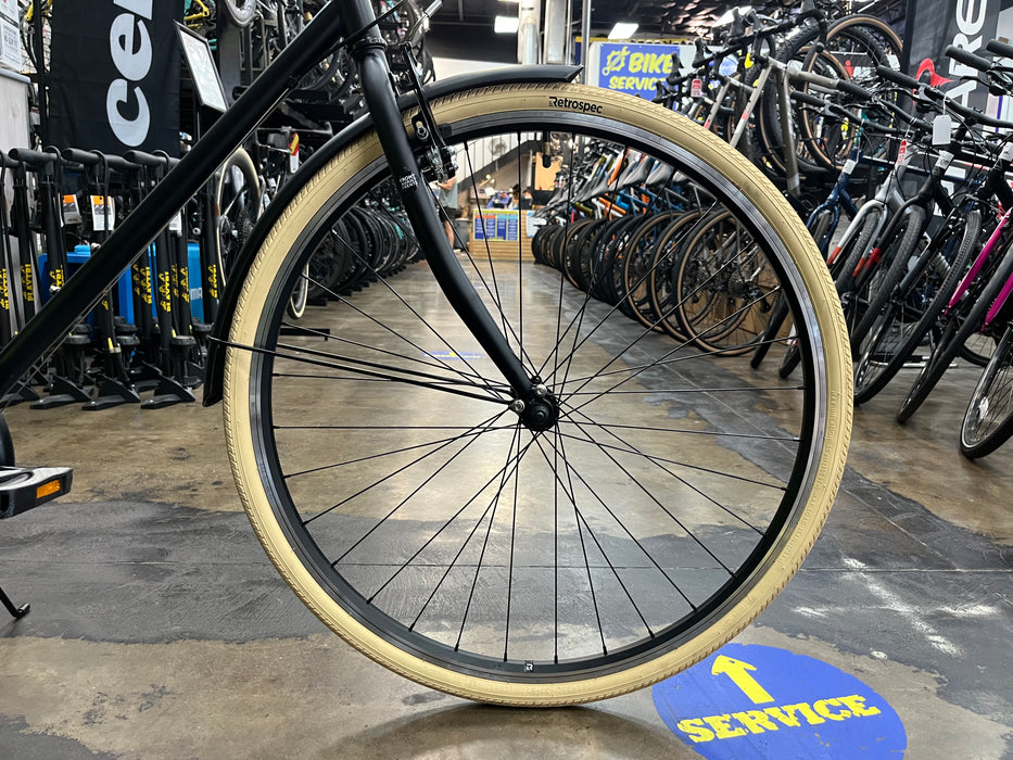 Retrospec Beaumont City Bike - 7 Speed - Matte Black DEMO