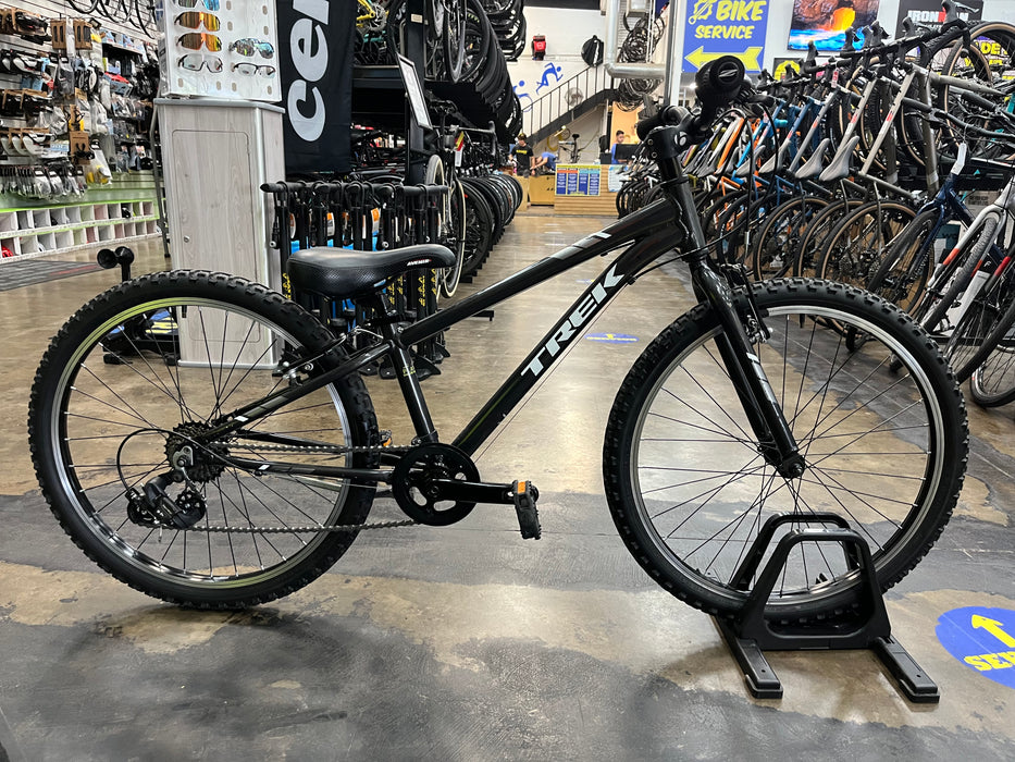 Trek Precaliber 24" Shimano Tourney 7 Speed - Metallic Black USED
