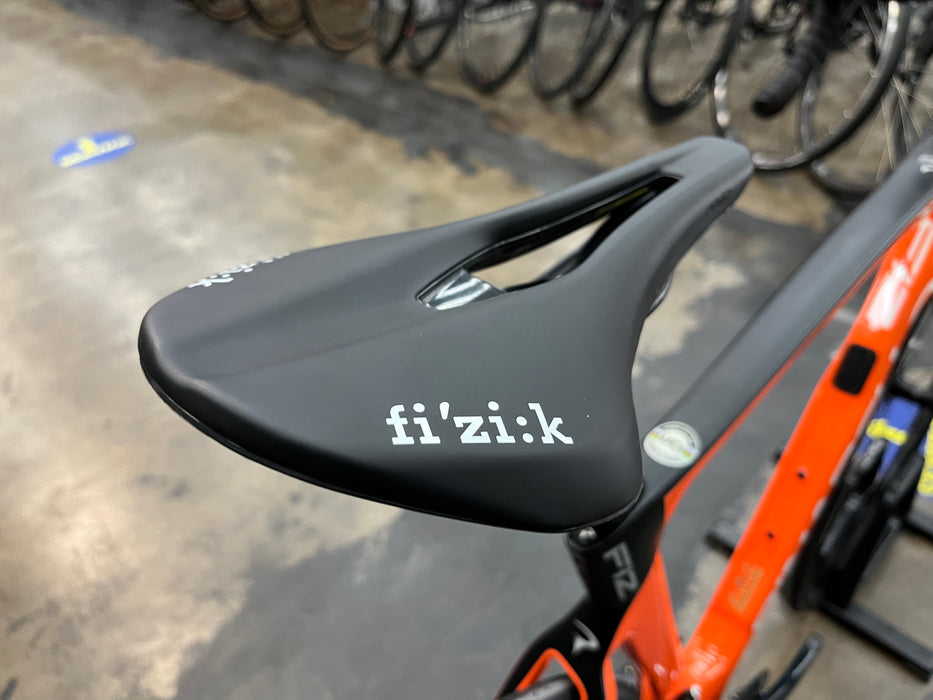 Pinarello Dogma F12 Disk Shimano Ultegra 11 Speed - Venus Orange USED