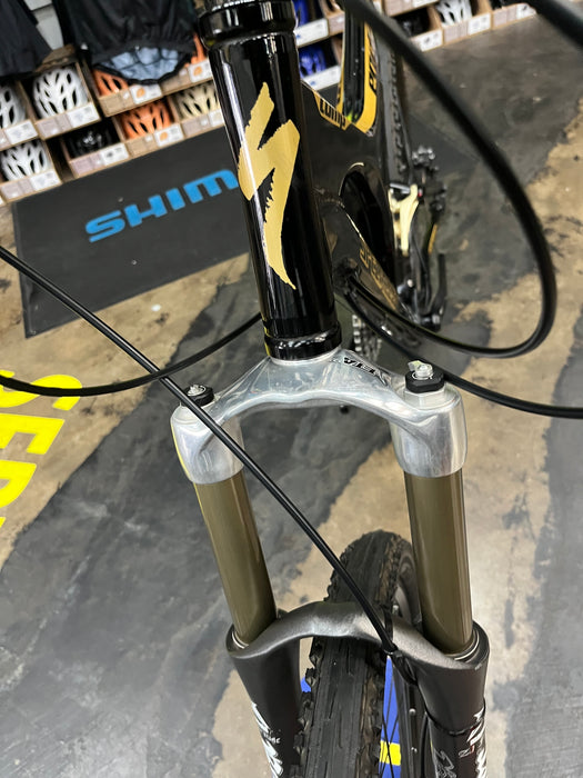 Specialized Enduro Comp Shimano XT 9 Speed 26" Wheels - Black/Gold USED