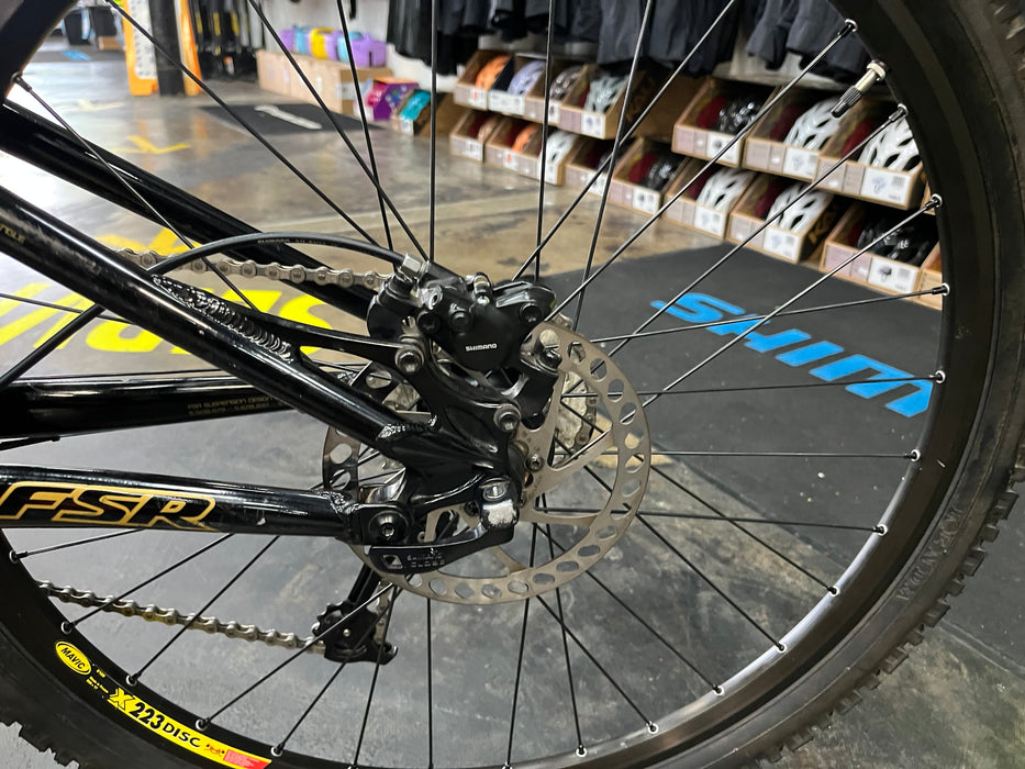 Specialized Enduro Comp Shimano XT 9 Speed 26" Wheels - Black/Gold USED