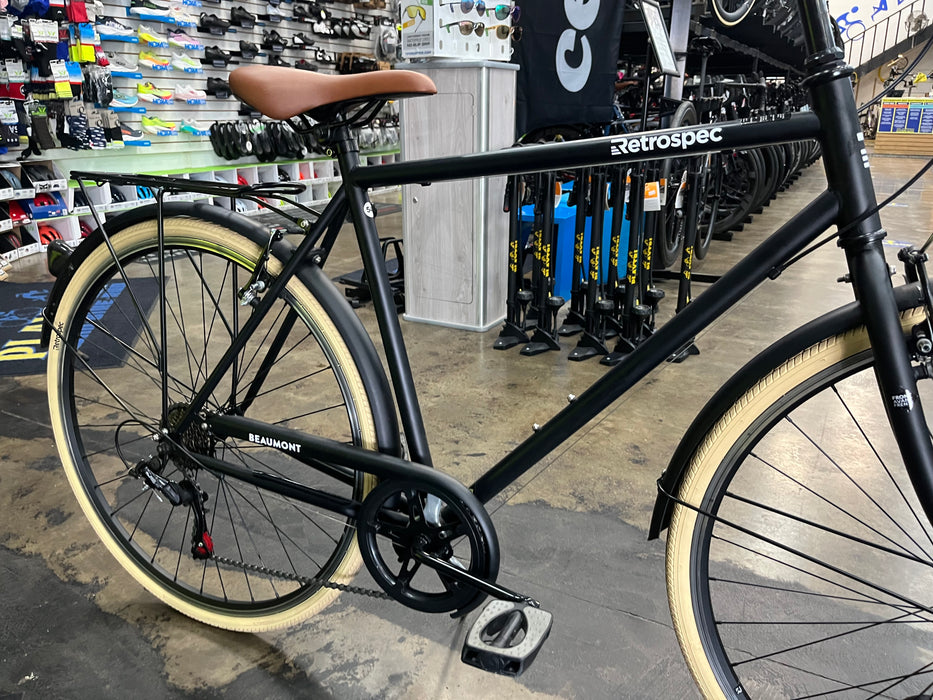 Retrospec Beaumont City Bike - 7 Speed - Matte Black DEMO