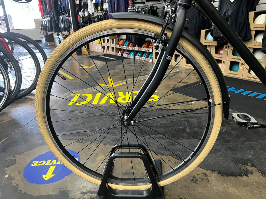Retrospec Beaumont City Bike - 7 Speed - Matte Black DEMO