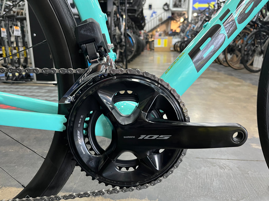 Bianchi Specialissima Shimano 105 Di2 - 2024