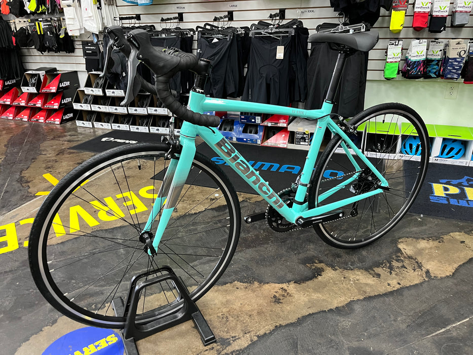 Bianchi Via Nirone 7 Shimano Claris - Celeste 2024