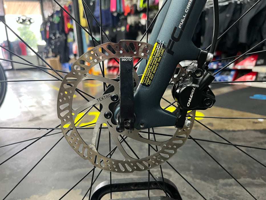 Jamis Coda Comp Shimano Acera 8 Speed - Flat Steel 2019 USED