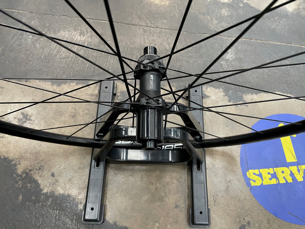 極美品 DTswiss P1850（00）23 disc ホイール DT Swiss P1850 Spline Tubeless Ready Disc Brake Wheelset