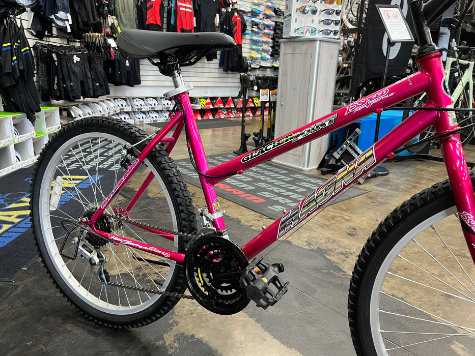 Magna Glacier Point Mountain Bike - Pink USED