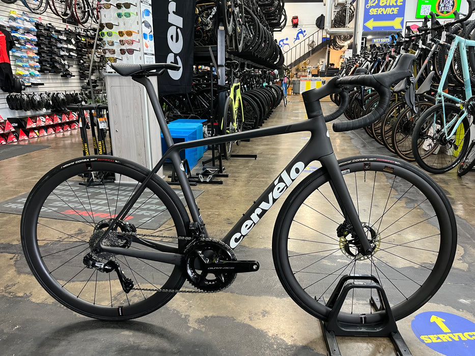 Cervelo R5 Shimano Dura-Ace Di2 12 Speed - Five Black 2024