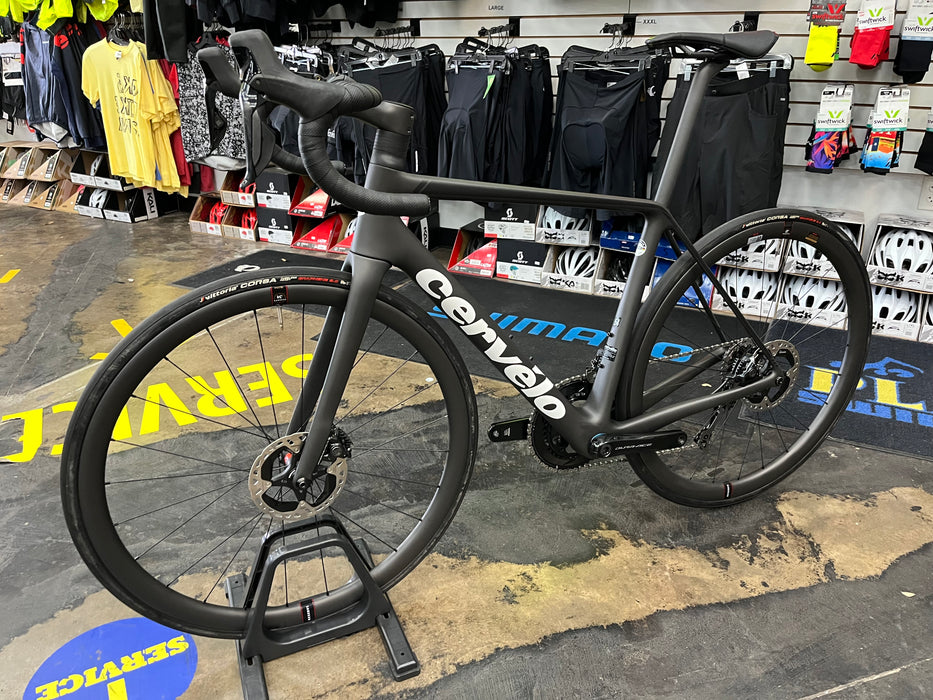 Cervelo R5 Shimano Dura-Ace Di2 12 Speed - Five Black 2024