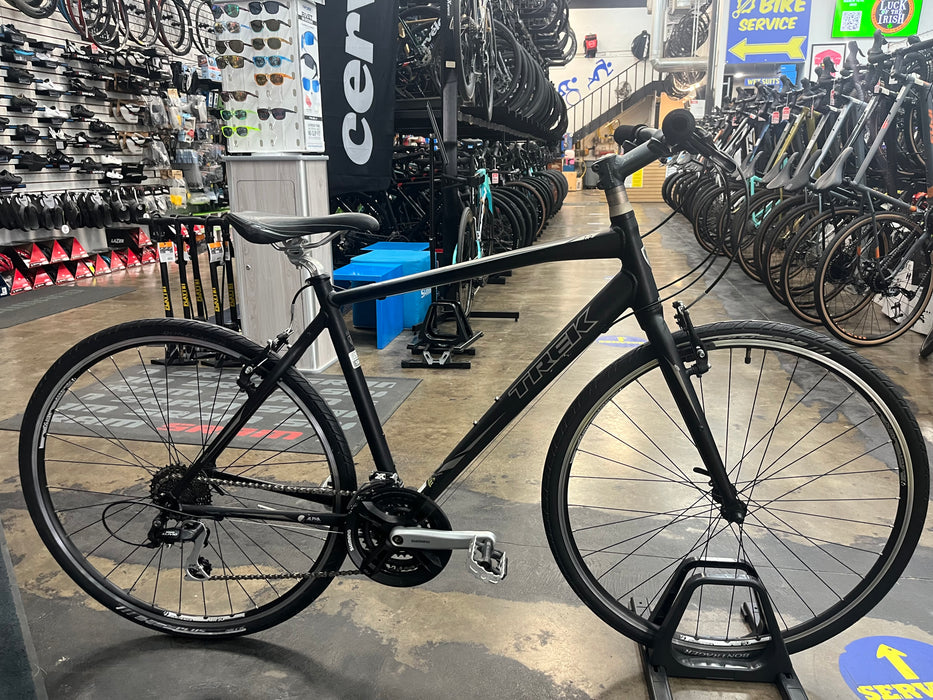 Trek 7.2 FX Shimano Alivio - Matte Black USED