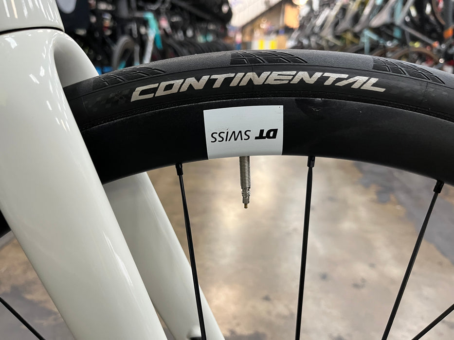 Specialized Tarmac SL7 Pro Shimano Ultegra Di2 12 Speed - White USED