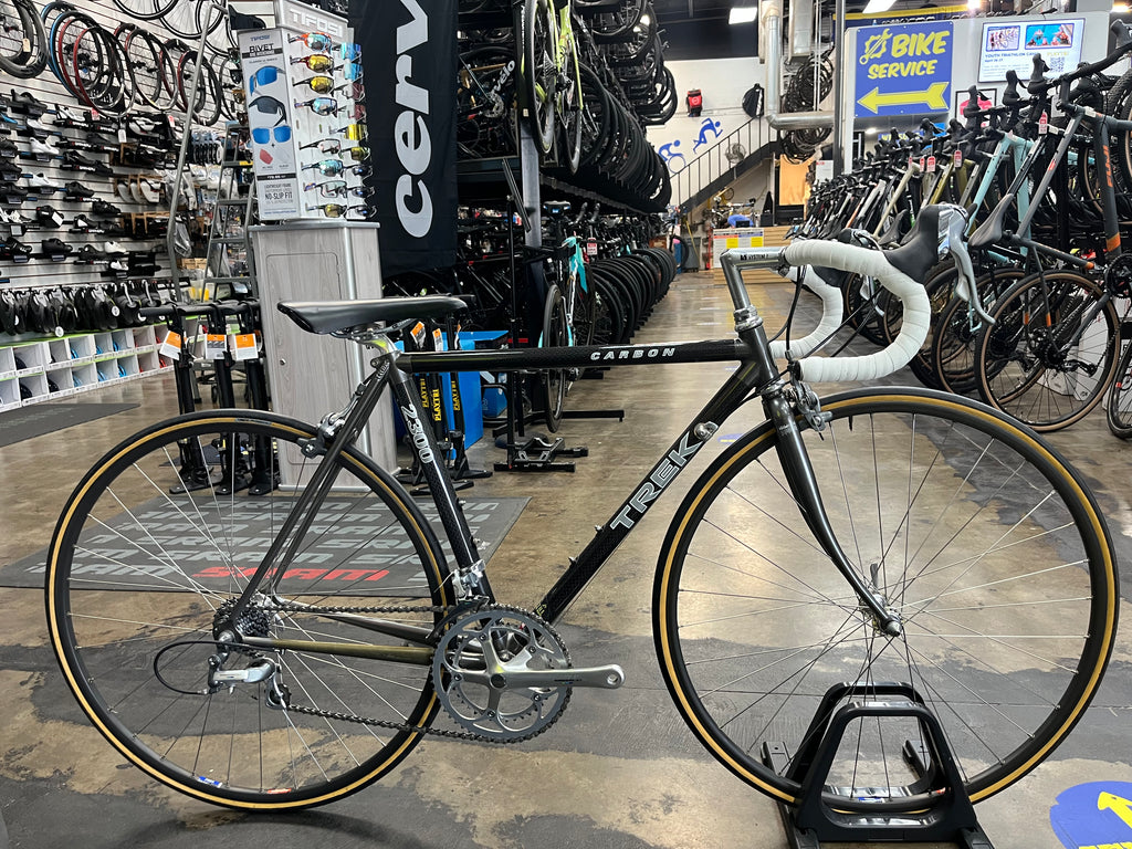 Trek 2300 Carbon Road Bike Shimano 600 2x8