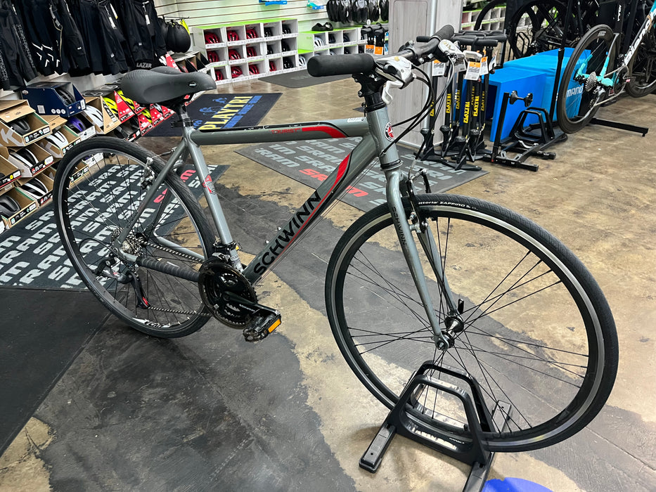 Schwinn Tourist Shimano 8 Speed - Gray USED