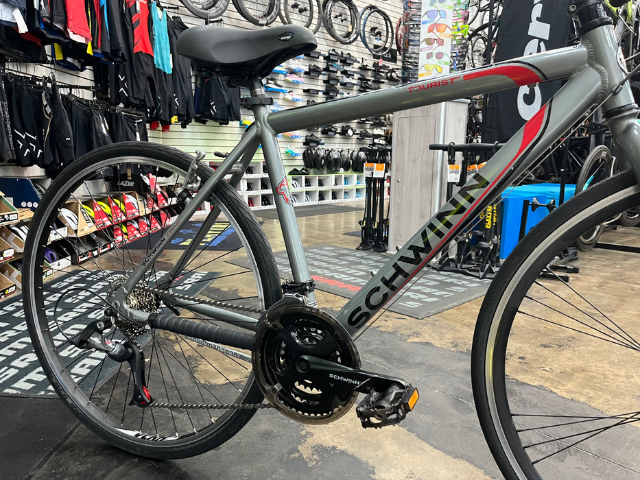 Schwinn Tourist Shimano 8 Speed - Gray USED