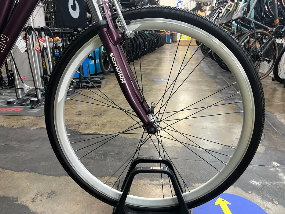 Schwinn Trailway Hybrid Shimano Acera 7 Speed - Purple USED