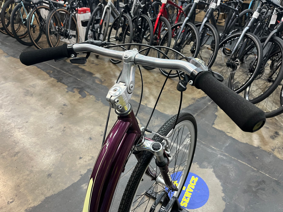 Schwinn Trailway Hybrid Shimano Acera 7 Speed - Purple USED
