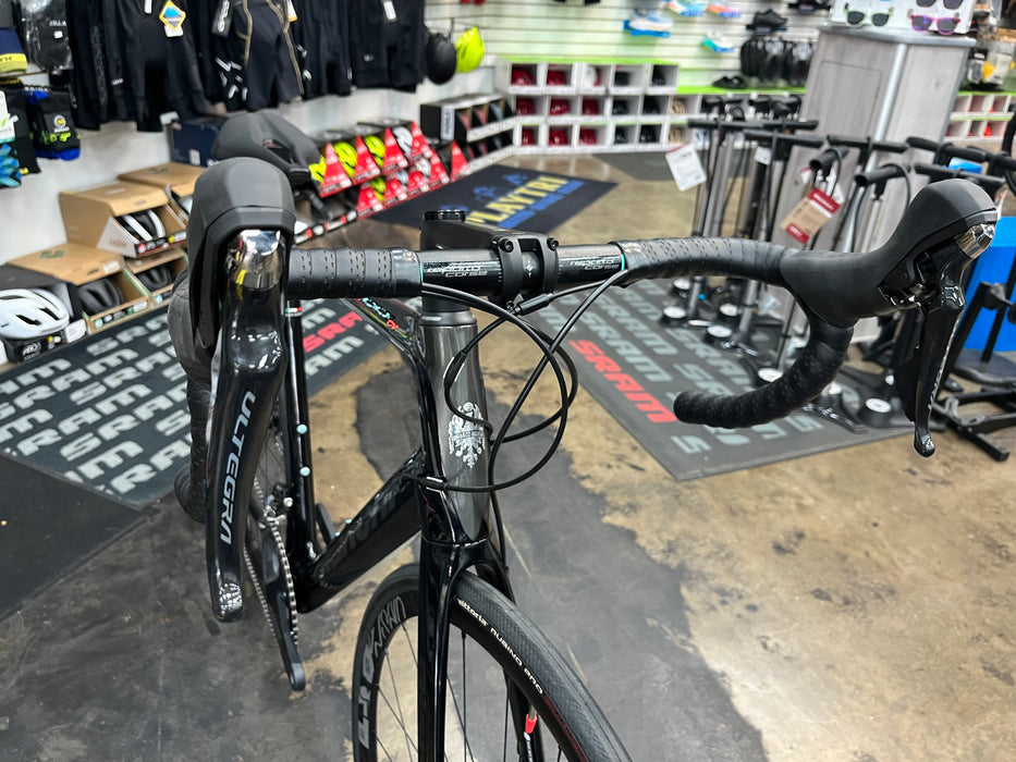 Bianchi Infinito CV Disc Shimano Ultegra 11 Speed - Black DEMO