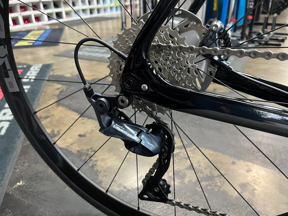Bianchi Infinito CV Disc Shimano Ultegra 11 Speed - Black DEMO