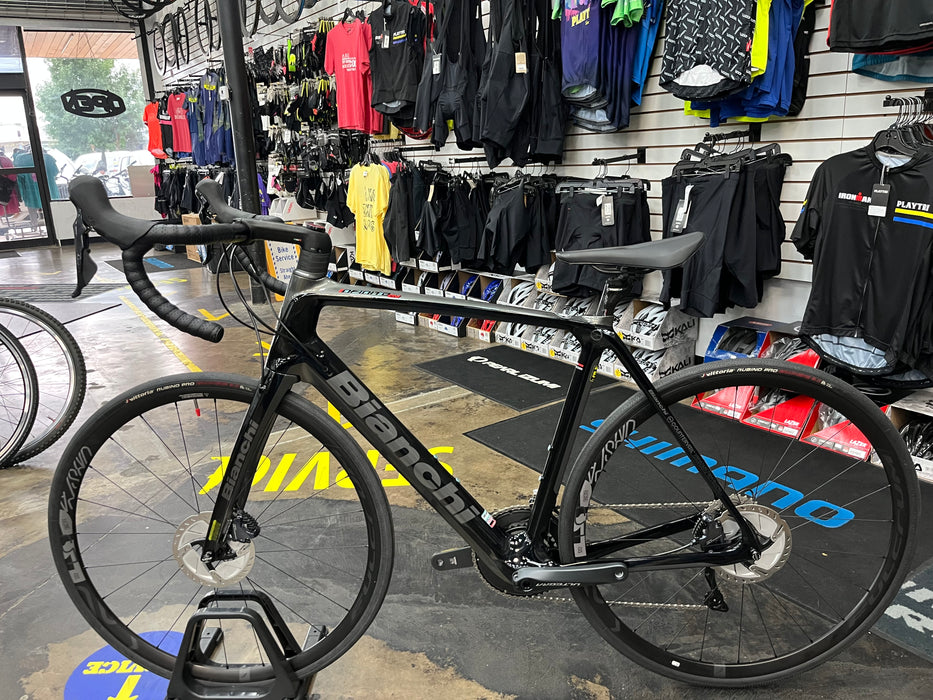 Bianchi Infinito CV Disc Shimano Ultegra 11 Speed - Black DEMO