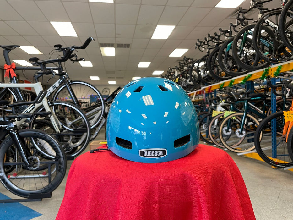 Nutcase Street Helmet - Inner Beauty