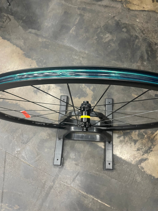 Mavic Cosmic Elite UST Tubeless Wheelset - Main Image