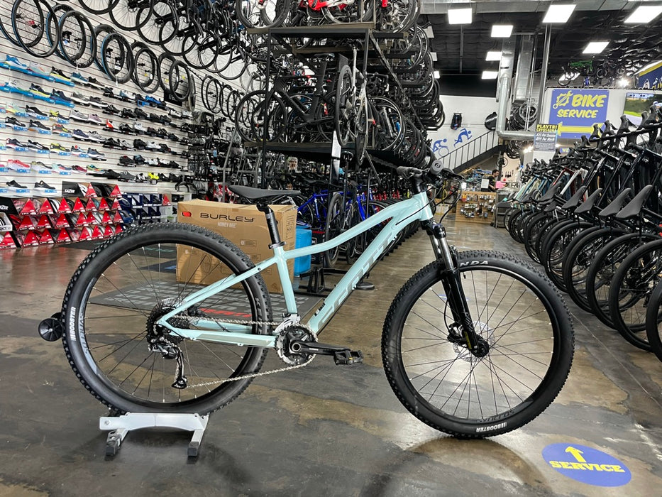 Scott Contessa Active 40