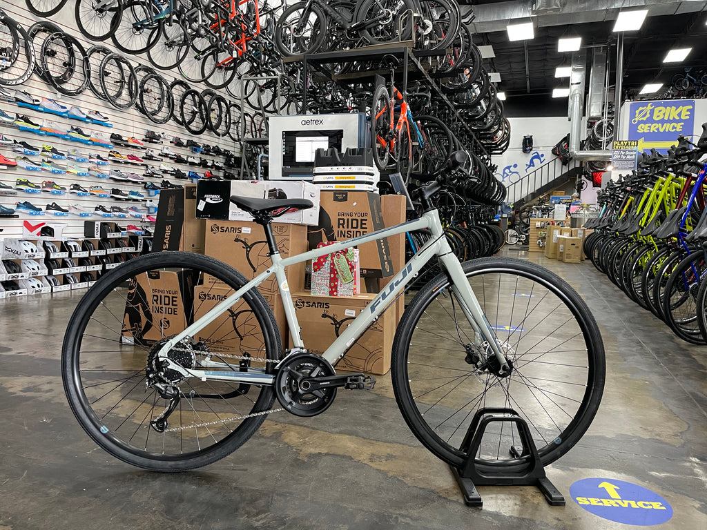 fuji urban bike Fuji Absolute 1.7 Shimano Alivio