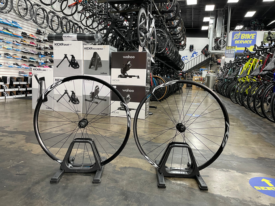 Shimano WH-RS170 Clincher Disc Brake Wheelset - DEMO